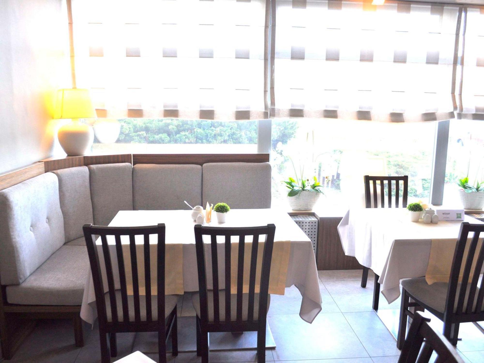 Ibis Styles Warszawa West Hotell Mory Exteriör bild